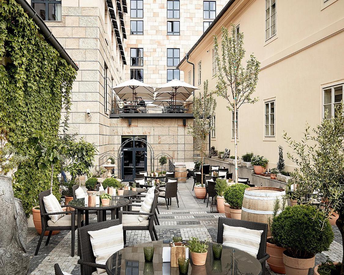 Four Seasons 5* Praha